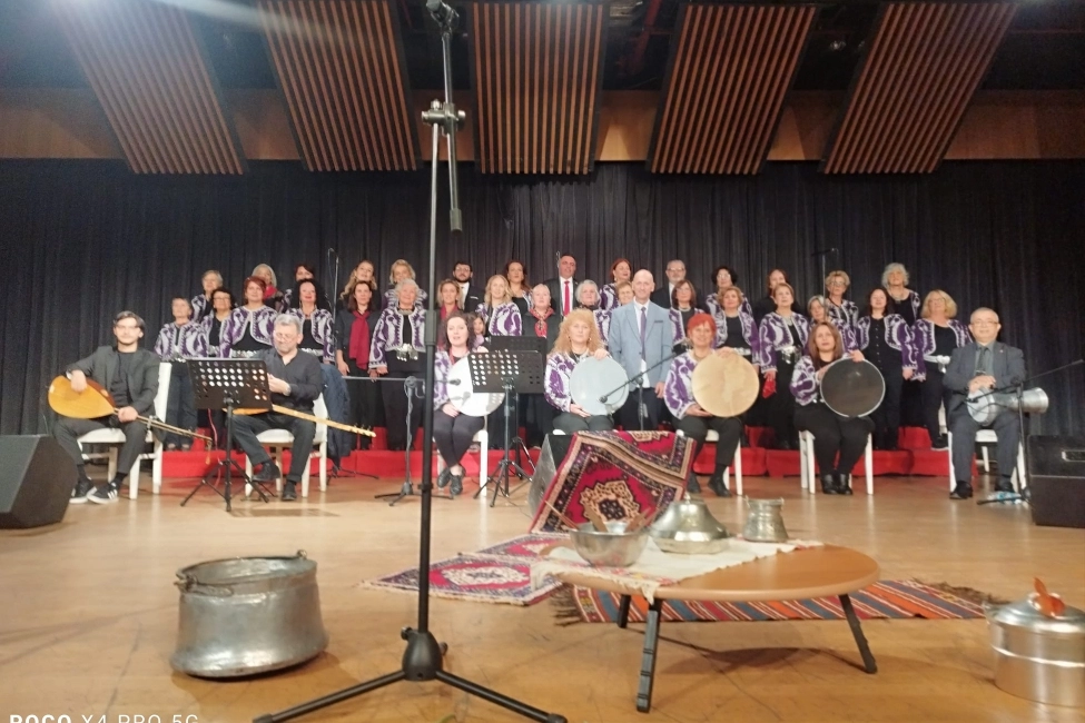 Gençleşen Türküler'den muhteşem 15. yıl konseri