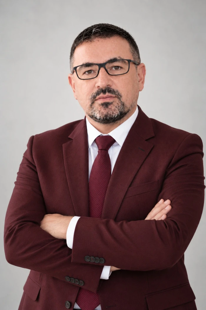 Prof. Dr. Mehmet ŞAHİN